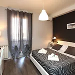 A 2 Passi Dai Musei Luxury Penzion 4*