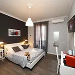 A 2 Passi Dai Musei Luxury 4*