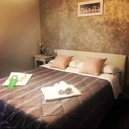 게스트하우스 A 2 Passi Dai Musei Luxury 로마