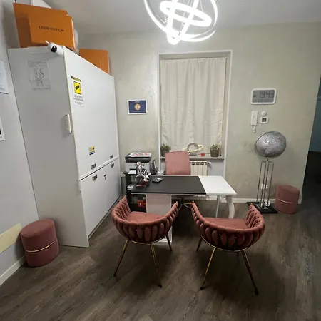 A 2 Passi Dai Musei Luxury 게스트하우스 로마