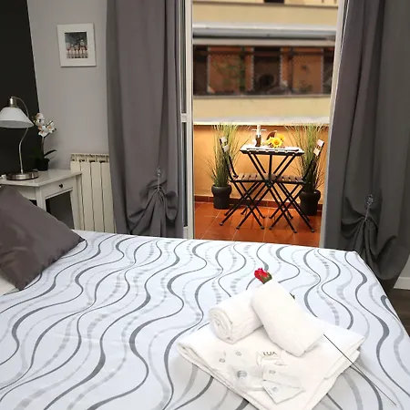 A 2 Passi Dai Musei Luxury 게스트하우스