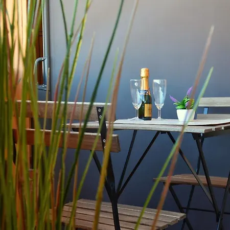 게스트하우스 A 2 Passi Dai Musei Luxury 4*