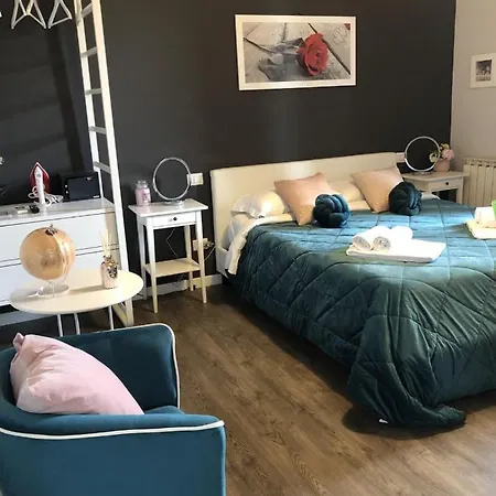 A 2 Passi Dai Musei Luxury 로마